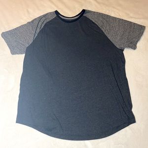 Old Navy Men’s XXL Soft T-shirt